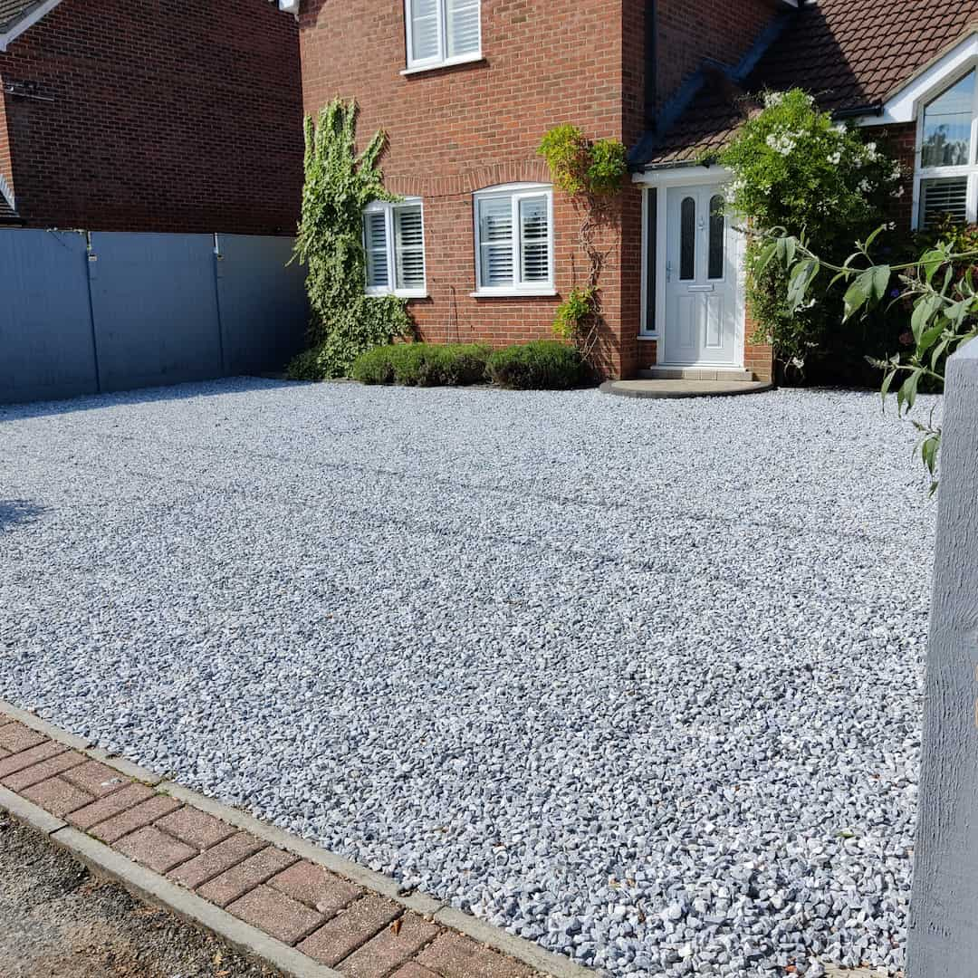 Gravel driveway installers near Glasnevin